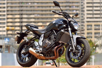 YAMAHA MT-07