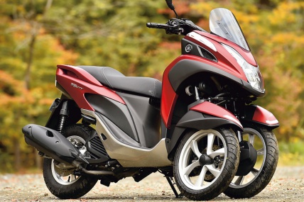 YAMAHA TRICITY