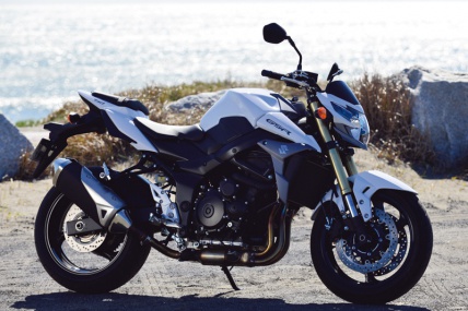 SUZUKI GSR750 ABS