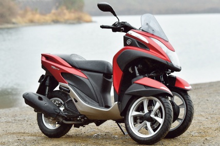 YAMAHA TRICITY