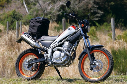 YAMAHA TRICKER