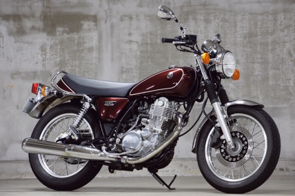 YAMAHA SR400