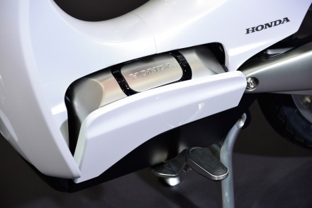 東京モーターショー2015　HONDA　ホンダ　EV-Cub Concept　EVカブ