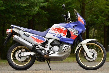 アフリカツイン　AFRICA TWIN 1992年