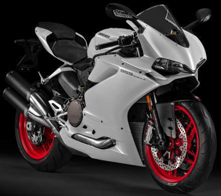 899PANIGALEが排気量を拡大し、959PANIGALEへモデルチェンジ