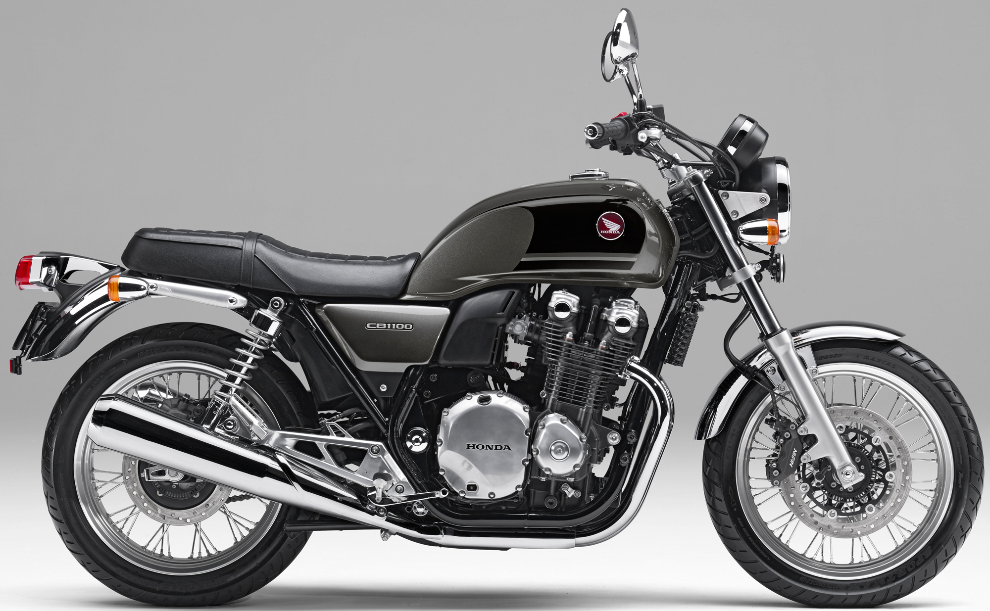 16年 Cb1100 Abs Ex Absに専用カラーをまとったspecial Editionが登場 バイクニュース タンデムスタイル