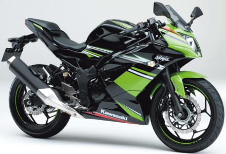 Ninja250SLに2016年の新色と、ABSを標準装備したKRT Editionが登場!!