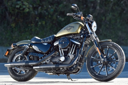 HARLEY-DAVIDSON IRON883