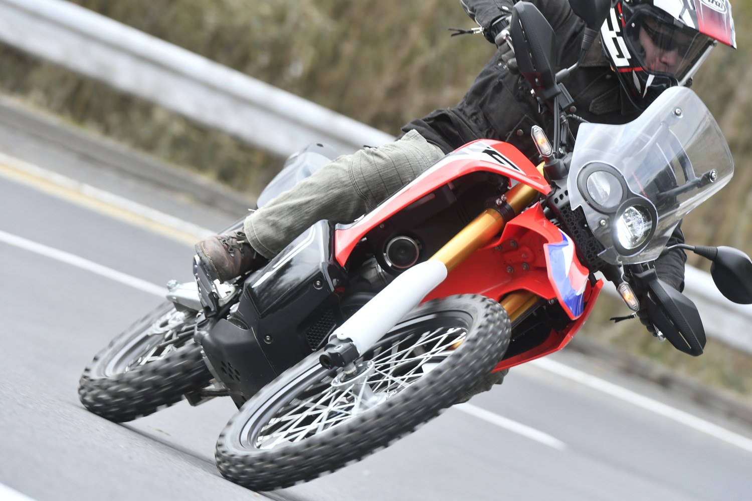 HONDA・CRF250ラリーをコーナリングインプレッション