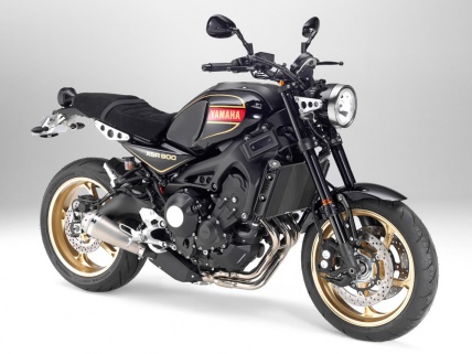 YAMAHAから1980年代当時のテイストを楽しめる『XSR900 ヘリテージ外装セット RZブラック』が登場