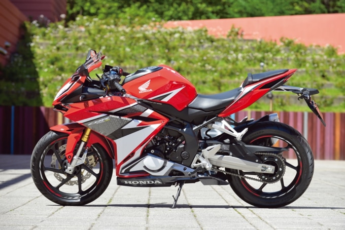 Honda Cbr250rr 倒立フォークにライドバイワイヤを搭載 インプレッション タンデムスタイル