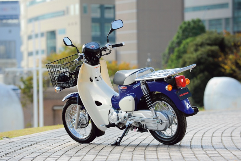 HONDA SUPER CUB 50/110 PRO:次期クロスカブのベースモデル!? 外装の交換装着も可能か? | 車両インプレ・解説 ...