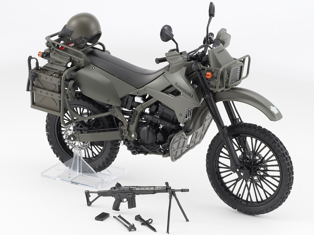 TOMYTECより、KLX250ベースの1/12スケール 陸上自衛隊偵察オートバイ ...