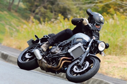 YAMAHA XSR700 ABS