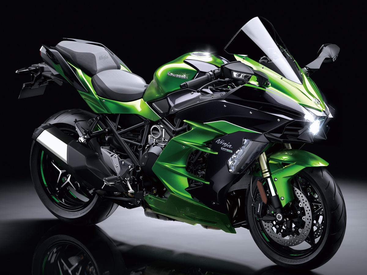 Ninja H2 Sx Seが18年3月1日より国内販売をスタート ベースモデルの H2 Sxは199万8 000円から バイクニュース タンデムスタイル