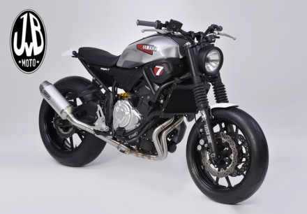 このカスタムがボルトオンで!? JvB MotoのXSR700用カスタムパーツが日本上陸！