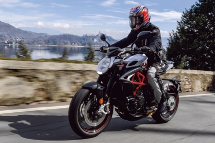 MV AGUSTA ブルターレ 800RR