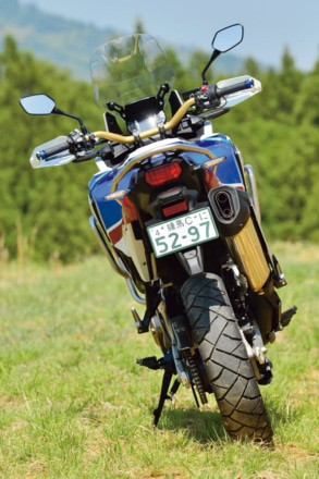 CRF1000L AfricaTwin ADVENTURE SPORTSのリヤビュー