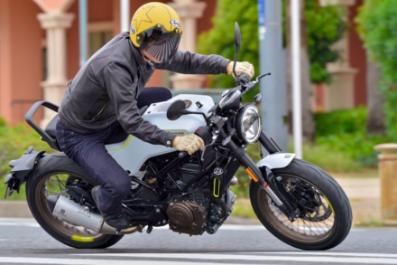 Husqvarna Motorcycles ヴィットピレン401