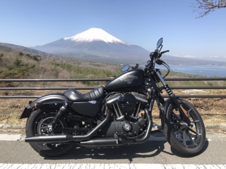 富士山は雄大だ