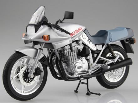 SKYNET 1/12完成品バイクシリーズに、スズキの名車・GSX1100S KATANAが登場！