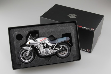 SKYNETからダイキャストパーツを多用した『1/12フラッグシップミニカー SUZUKI GSX1100S KATANA』が登場