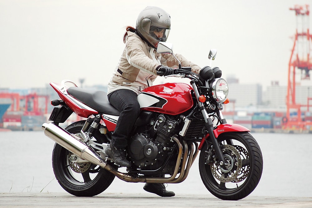 Honda Cb400 Sf Sb バイク足つき アーカイブ タンデムスタイル