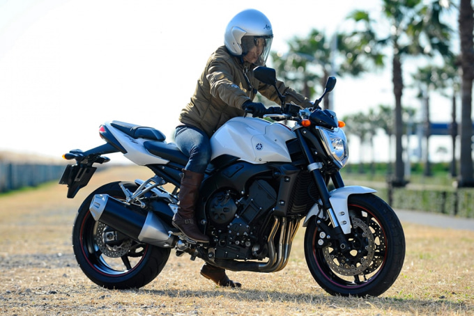 YAMAHA FZ1