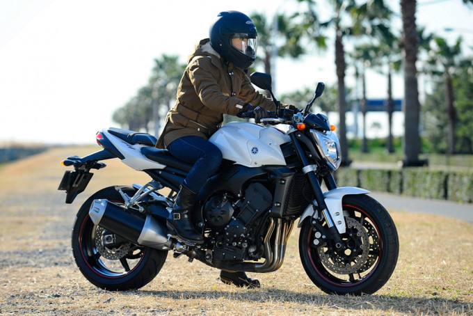 YAMAHA FZ1