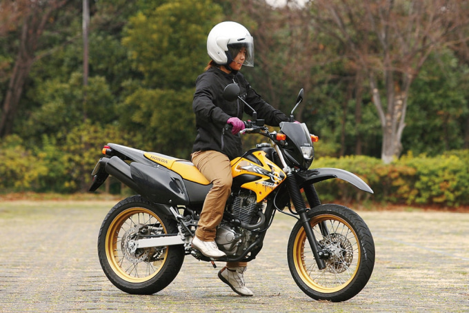 HONDA XR230 モタード