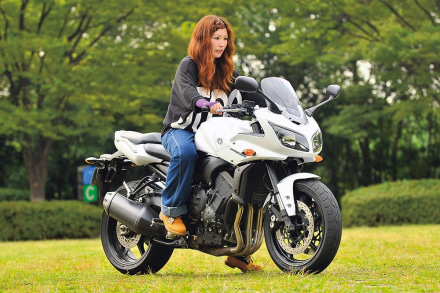 YAMAHA FZ1 フェザー