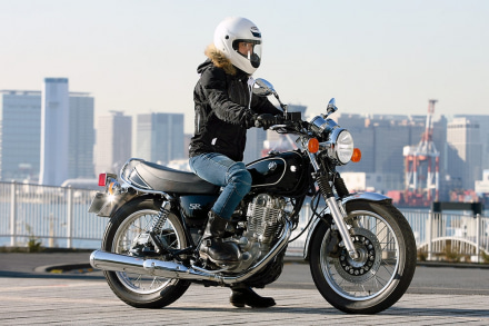 YAMAHA SR400