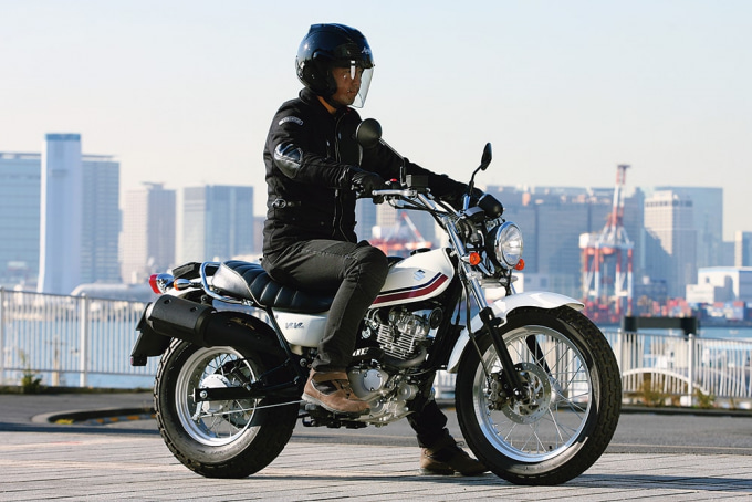 SUZUKI バンバン200