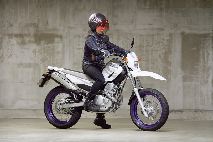 YAMAHA XT250X