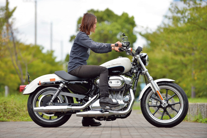 HARLEY-DAVIDSON スポーツスター XL883Lスーパーロー