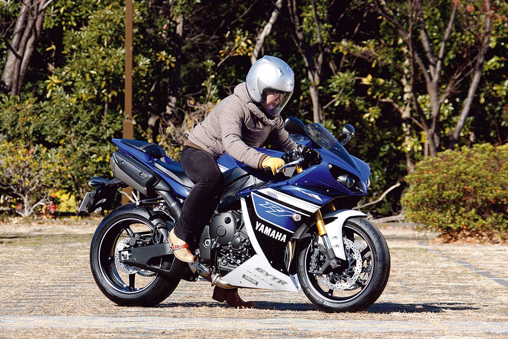 Yamaha Yzf R1 バイク足つき アーカイブ タンデムスタイル