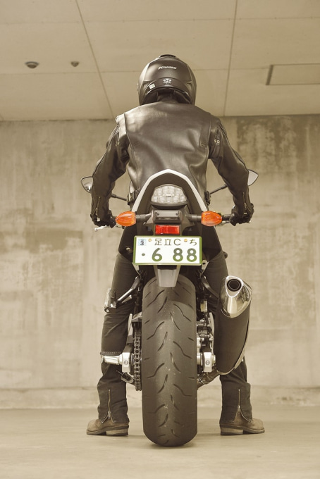 SUZUKI GSR750 ABS