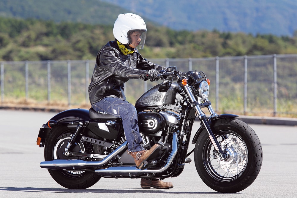 Harley Davidson Xl1200x フォーティエイト バイク足つき アーカイブ タンデムスタイル