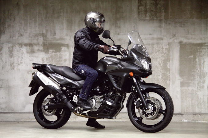 SUZUKI Vストローム650 ABS