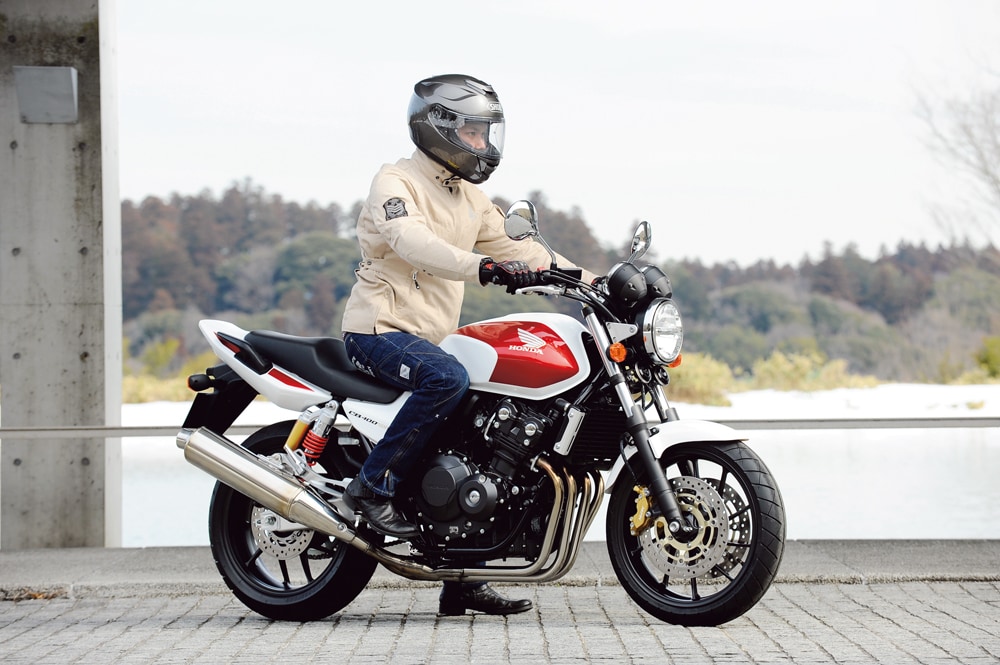 Honda Cb400sf バイク足つき アーカイブ タンデムスタイル