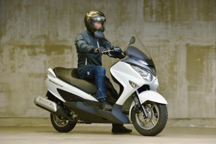 SUZUKI バーグマン200