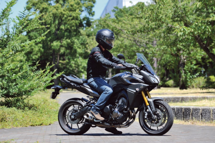 YAMAHA MT-09 トレーサー