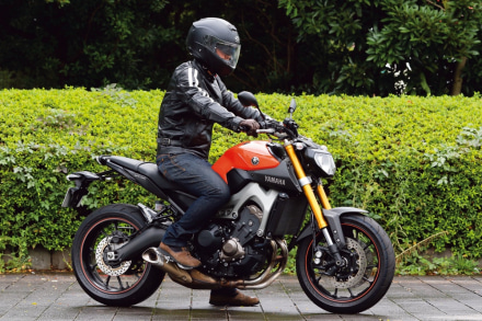 YAMAHA MT-09