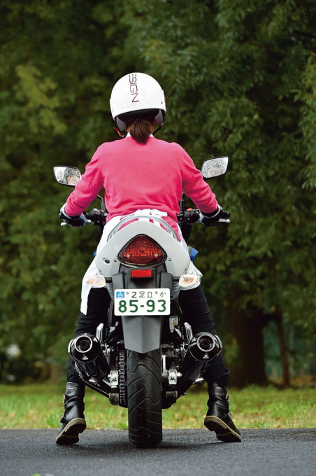 SUZUKI GSR250F