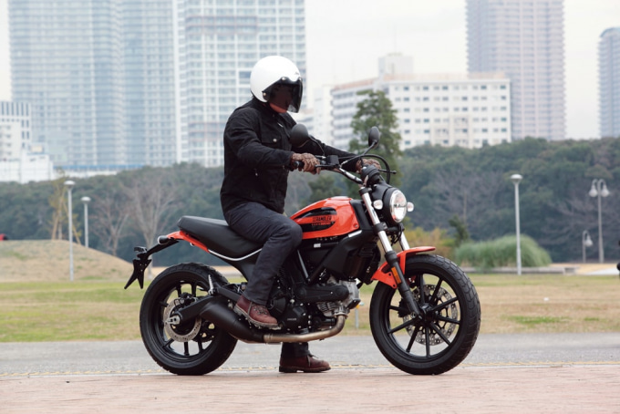 DUCATI スクランブラー SIXTY2