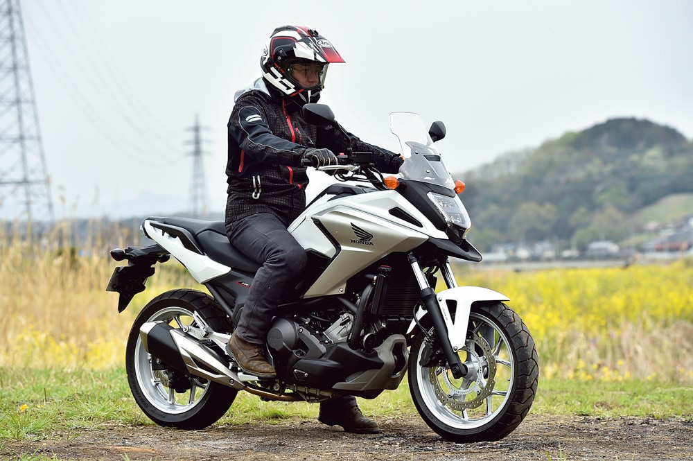 Honda Nc750x Dct バイク足つき アーカイブ タンデムスタイル