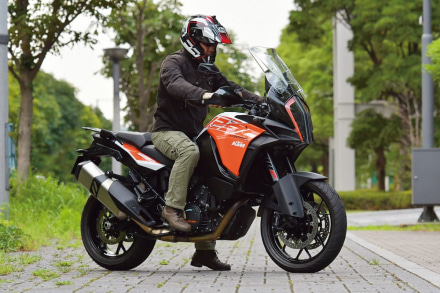 KTM 1290 スーパーアドベンチャー S