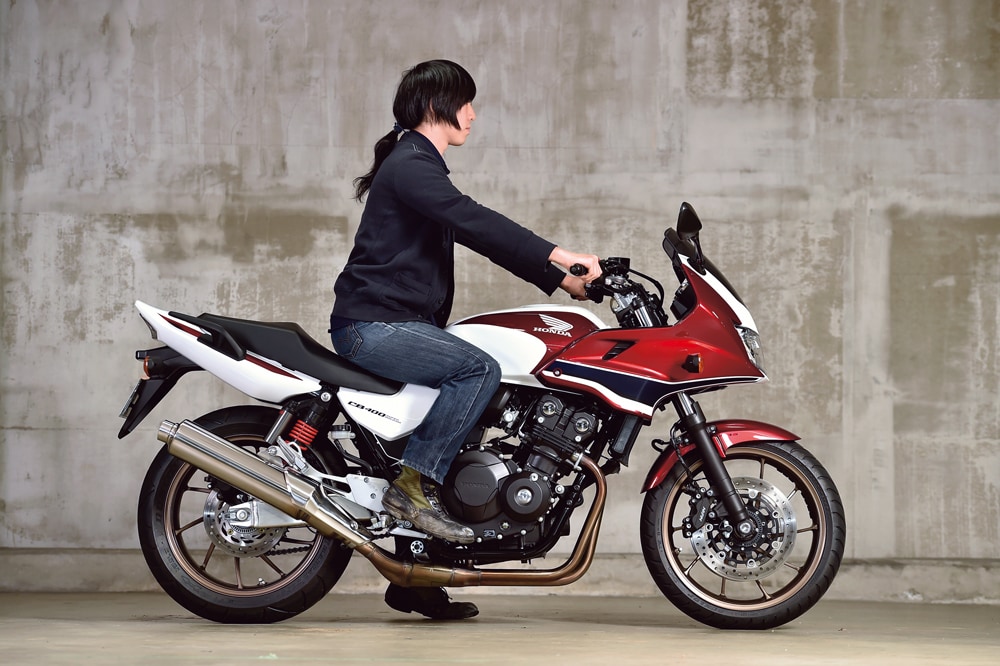 Honda Cb400sb バイク足つき アーカイブ タンデムスタイル