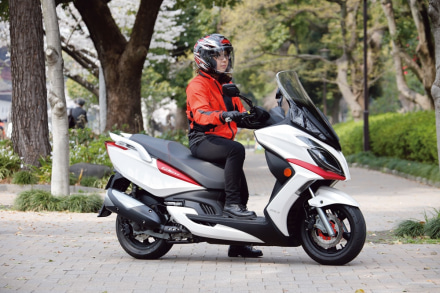 KYMCO G-DINK250i