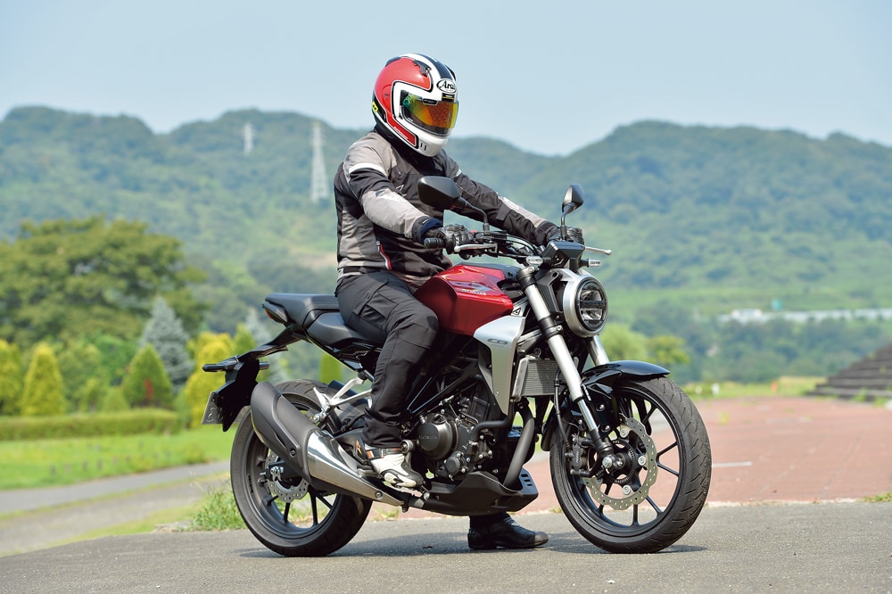 Honda Cb250r バイク足つき アーカイブ タンデムスタイル